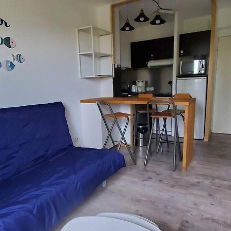Appartement Dans Residence Avec Piscine La Londe-les-Maures Dış mekan fotoğraf