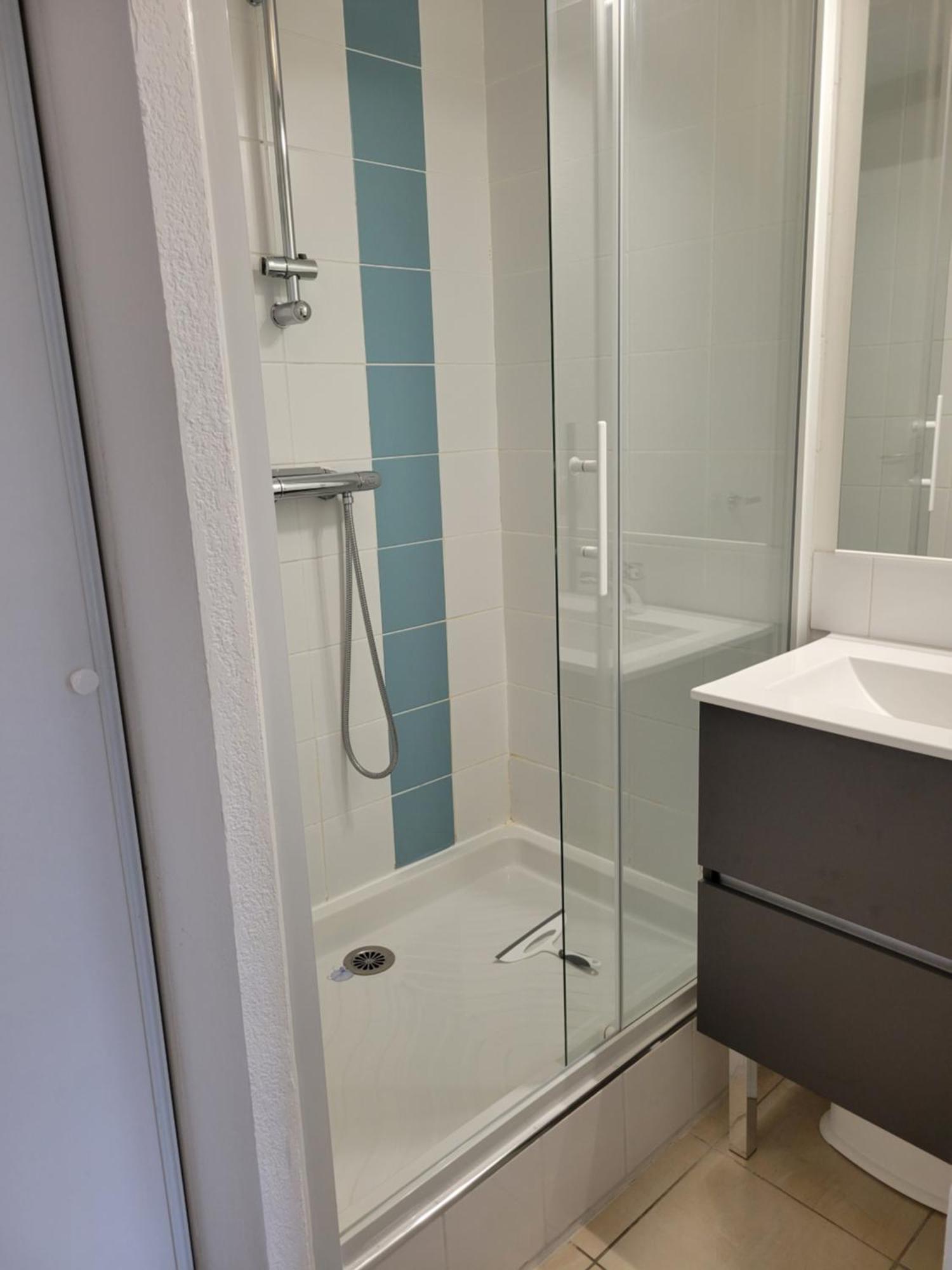 Appartement Dans Residence Avec Piscine La Londe-les-Maures Dış mekan fotoğraf